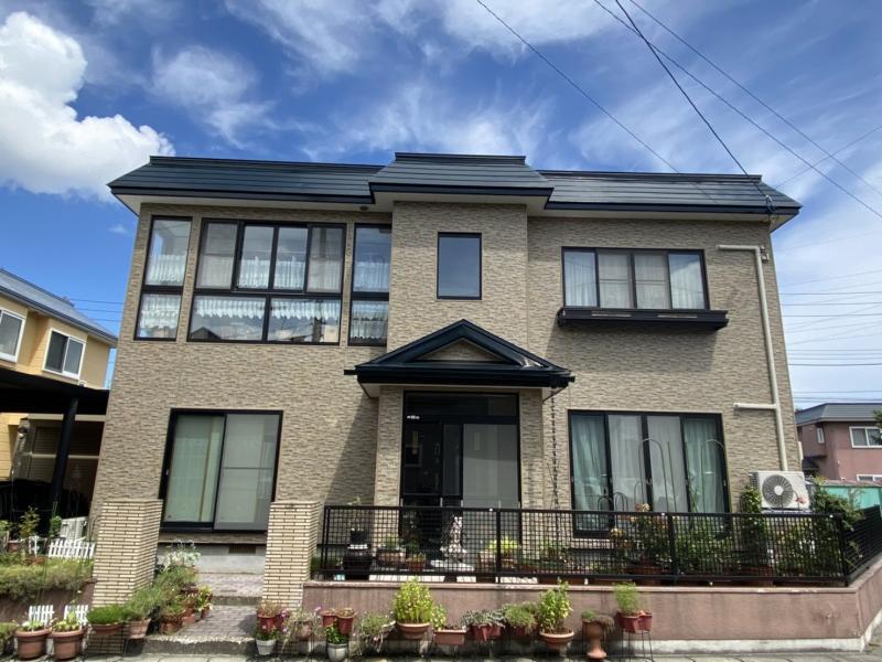 青森市 金属サイディング 旭トステム ティエラ 仕様カバー工事 Grガード無機仕様 屋根塗装工事 ガイソー青森店